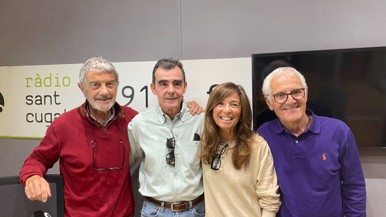 Mireia Fons amb els presentadors del 'Converses Consentides' a l'estudi 1 de Rdio Sant Cugat. / Foto: Cugat Mdia
