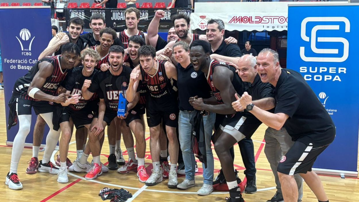 La UESC celebra el triomf a la final a quatre de la Sper Copa / Foto: Cugat Mdia