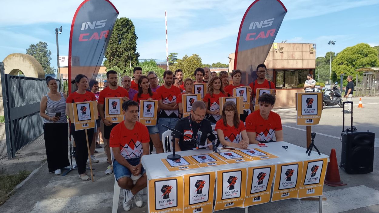 El professorat del CAR denuncia el tencament dels Cicles Formatius i Tcnics Esportius / Foto: Cugat Mdia