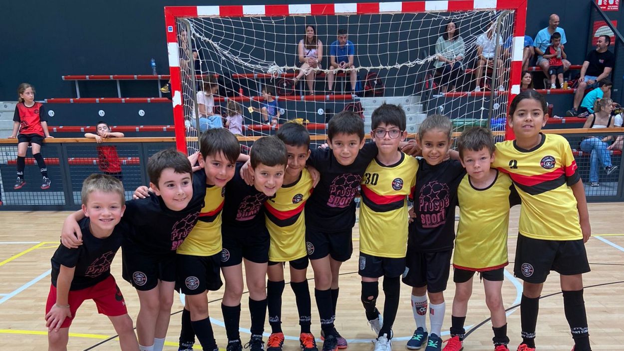 Participants de la Diada del Futbol Sala Sant Cugat / Foto: Cugat Mdia