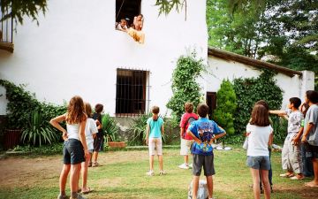 Els nens a una de les activitats organitzades per l'esplai Pica-Roca