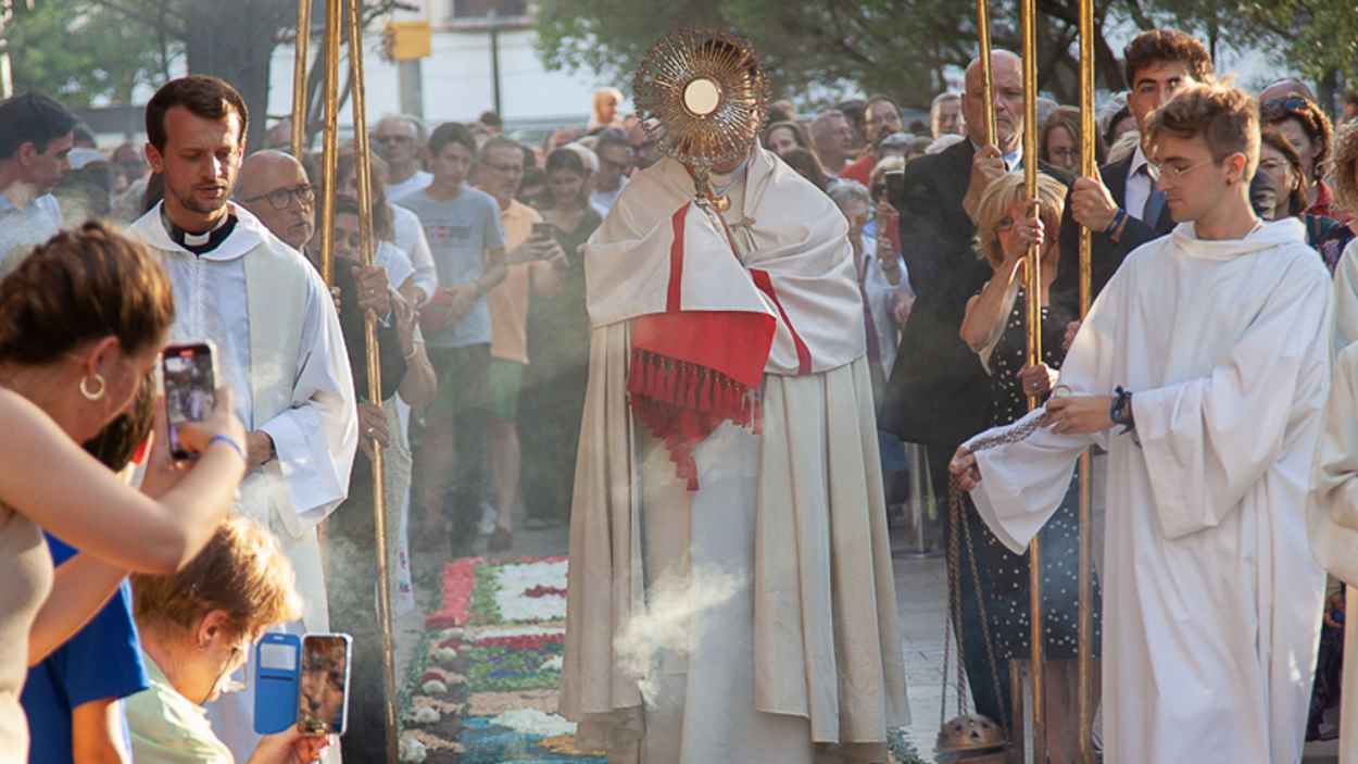Celebració del Corpus Christi al Monestir [matí i tarda]