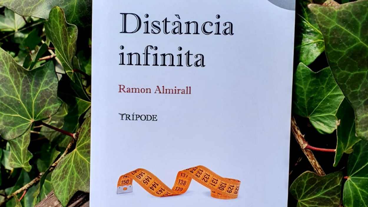 Presentació de llibre: 'Distància infinita', de Ramon Almirall