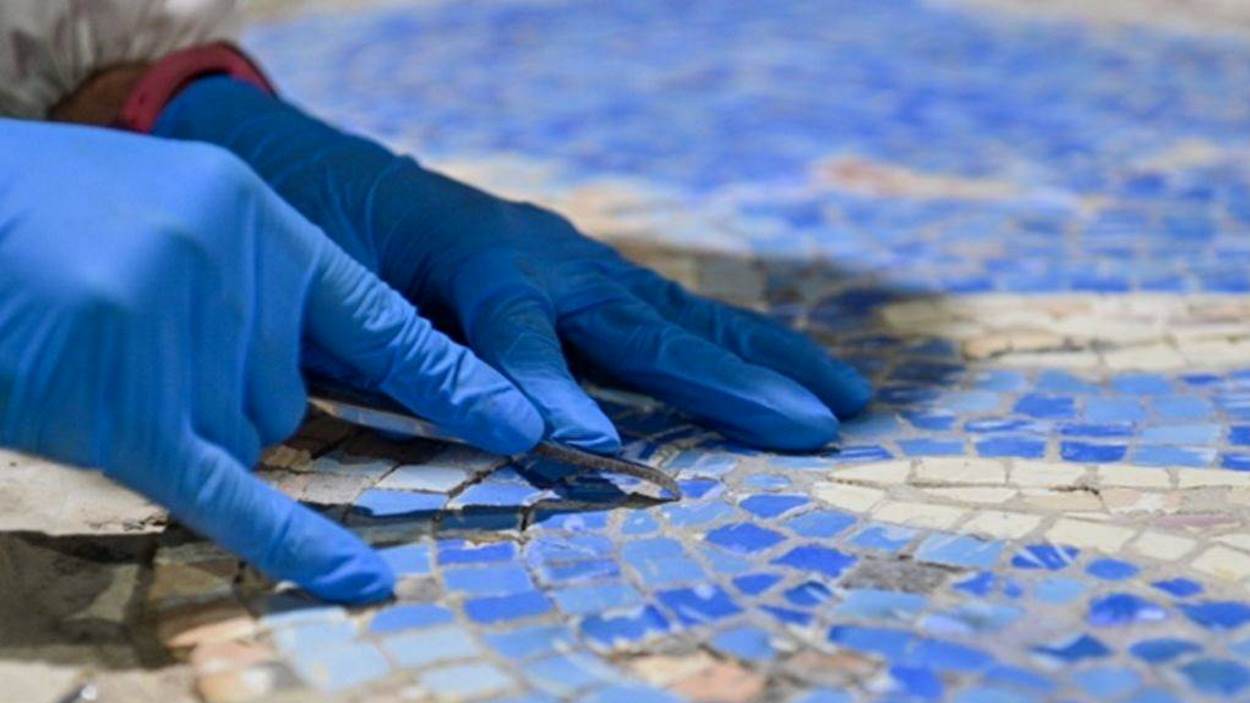 Presentaci de la restauraci del mosaic del 'Paga-li, Joan'