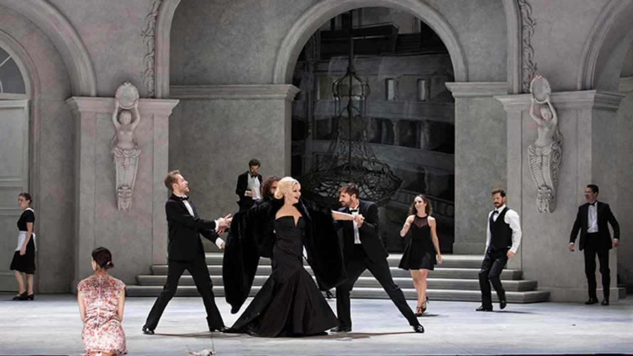 pera entre copes: 'Rusalka', d'A. Dvork