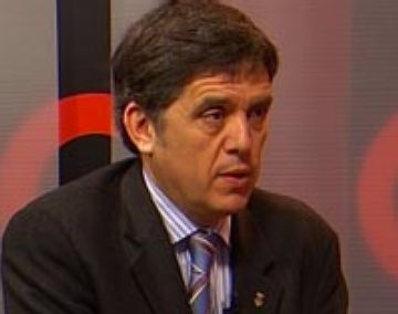 Lluís Recoder durant una entrevista a Cugat tv
