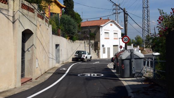 Un dels carrers asfaltats al 2014 és l'avinguda de Tarruell a la Floresta / Foto: Localpres
