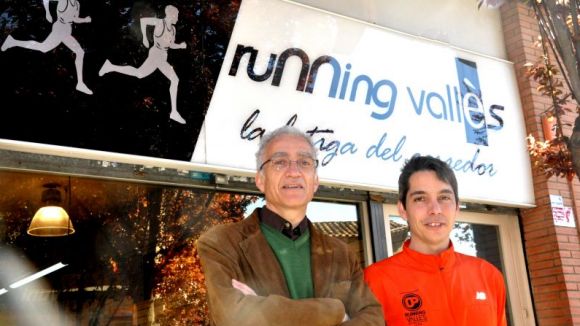 Manel Gonzlez a la botiga de Running Valls / Foto: Club Muntanyenc SC