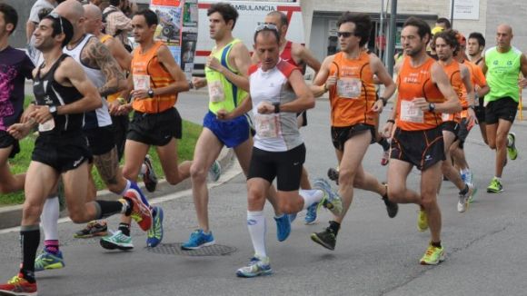 La 33a Mitja Marató creix en inscrits i se situa al voltant dels 1.400