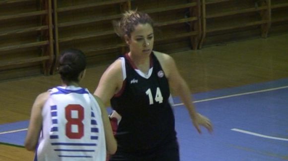 La UESC femenina disputa un partit vital per al seu rival
