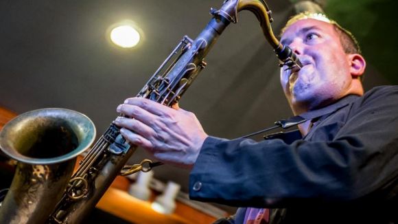 El saxofonista nord-americ Bill McHenry en una actuaci / Foto: Facebook de l'artista