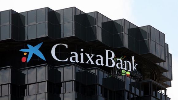 CaixaBank ha organitzat una sessi formativa a Sant Cugat / Foto: ACN
