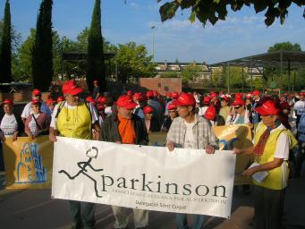 Una de les caminada contra el Parkinson a la ciutat