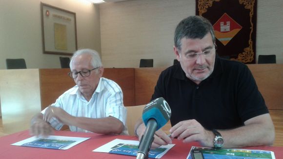 Josep Puig, a la dreta, en el moment de la presentaci