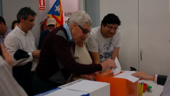 Un moment de les votacions / Foto: Convergncia Sant Cugat