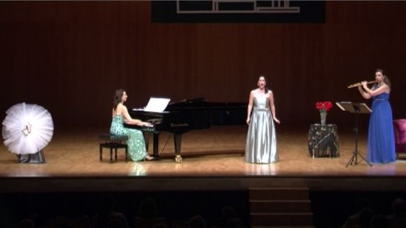 El trio musical santcugatenc ha interpretat un repertori personalitzat