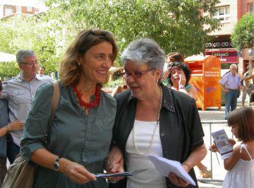 Conesa amb la presidenta de l'AFAV, Isabel Martnez