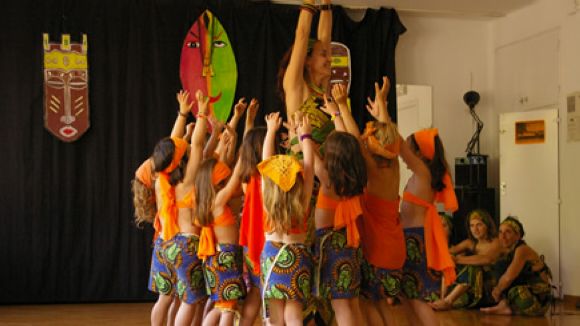 Karamal impartir classes de dansa africana cada dimecres / Font: Karamala-senegal.com