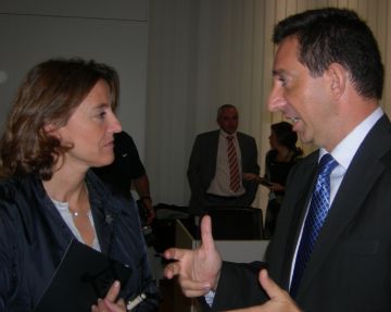 L'alcaldessa amb el director general de la Fundaci Banesto, Francesc Fajula