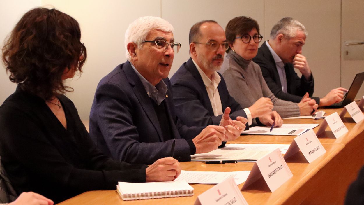 Els consellers Manel Balcells i Carles Campuzano en una reunió amb el món local /Foto: ACN