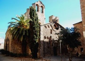 Monestir de Sant Pau del Camp, a Barcelona, dependent del Monestir de Sant Cugat, que va reedificar l'abat Roland