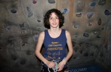 La jove escaladora santcugatenca participa en el Campionat del Mn juvenil