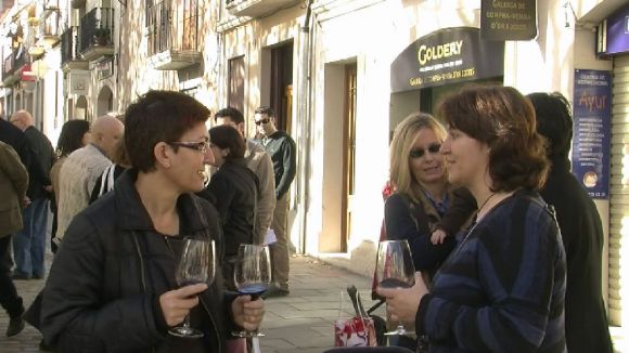 La Fira del Vi ha revitalitzat la plaça de Barcelona