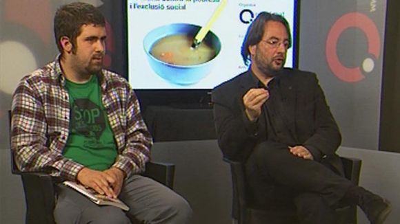 Moment del debat entre el membre de la PAH, Juli Mestieri (a la dreta), i el regidor Ral Grang