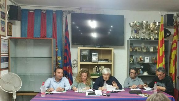 Imatge de l'assemblea general de socis de la Penya Blaugrana Sant Cugat