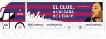 'El club, a l'alada de l'equip' s el lema d'aquest autocar