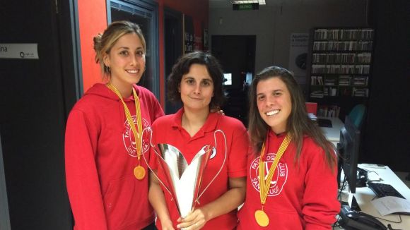 Les jugadores del Patí Hoquei han visitat Cugat.cat amb la Supercopa de Catalunya