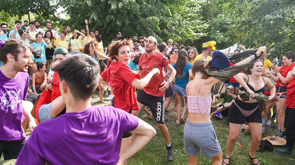 Esport, cultura popular, gresca, música i foc: un dissabte de Festa Major com els de sempre