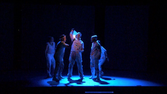 Els Brodas Bros i Desilence il·luminen a ritme de ball el Teatre-Auditori
