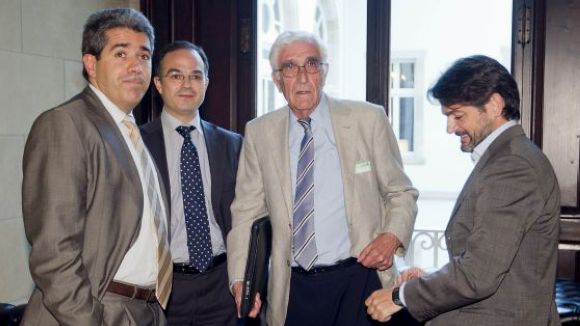 L'exgerent de l'Ajuntament, Jordi Turull, (segon per l'esquerra) durant la compareixença del Cas Palau / Font: Carles Ribas, El Pais
