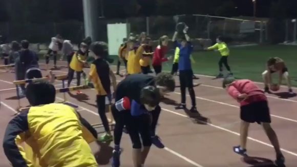 El 'Mannequin Challenge' de la secci d'atletisme del Club Muntanyenc