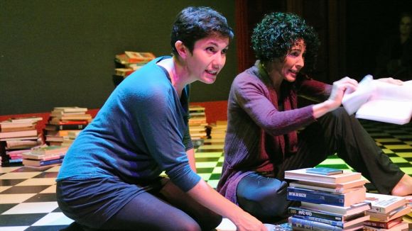 Mariona Castillo i Nina protagonitzen 'Mares i filles' / Foto: Web del Teatre-Auditori