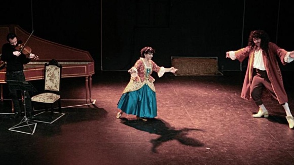 Teatre: 'Molire la balla'
