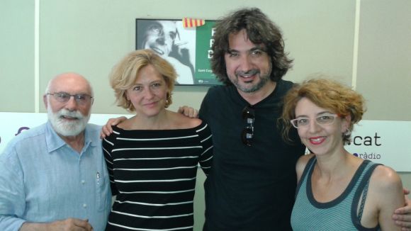 La presidenta de la Fundaci Victria dels ngels, Helena Mora, i el tenor David Alegret han visitat el 'Molta comdia