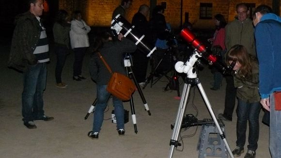 El Claustre ha acollit una activitat astronmica / Font: Museus de Sant Cugat