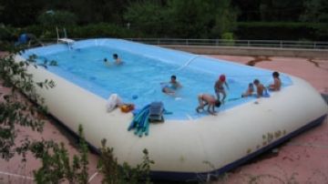 La piscina s una de les activitats destacades de l'estiu
