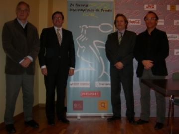 La foto de la presentaci de la competici, amb