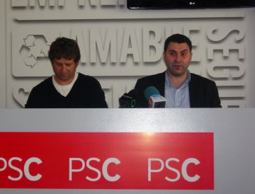 Pere Soler, a l'esquerra, i Ferran Villaseor, a la dreta, durant la presentaci