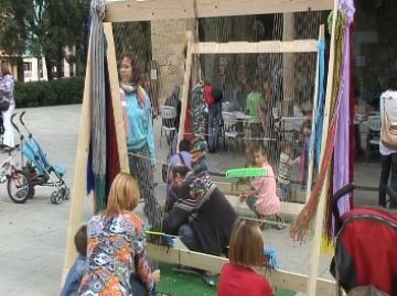 Els ms petits han participat a tallers de txtil i cermica