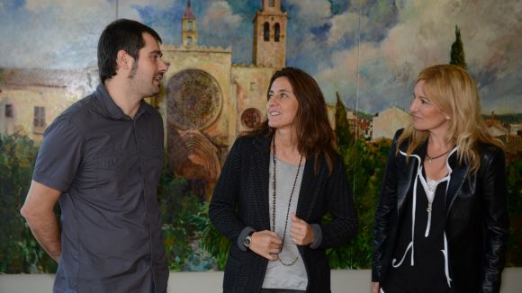 Carles Escol, Merc Conesa i Ana Mara Martnez desprs de la reuni / Foto: Localpres