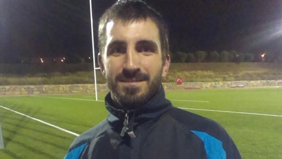 Sergi Lafuente analitza algunes de les errades del seu equip / Font: Club Rugby Sant Cugat