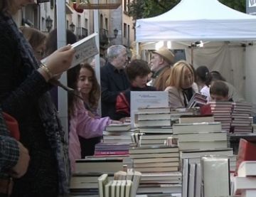 Les llibreries han sumat 30.000 llibres a la plaa d'Octavi