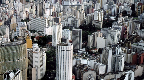 Conferncia: 'Brasil, com garantir l'xit empresarial al gegant de Sud-amrica'