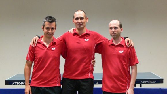 Josep Antn (a l'esquerra), Frank Castillo (al centre) i Enric Bosch (a la dreta)/ Font: UESC tennis taula