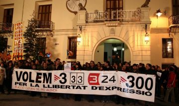 Imatge de la manifestaci a Valencia per demanar el retorn de les emissions de TV3
