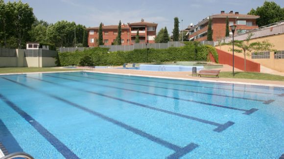 Ja es pot adquirir el nou abonament familiar a les piscines municipals